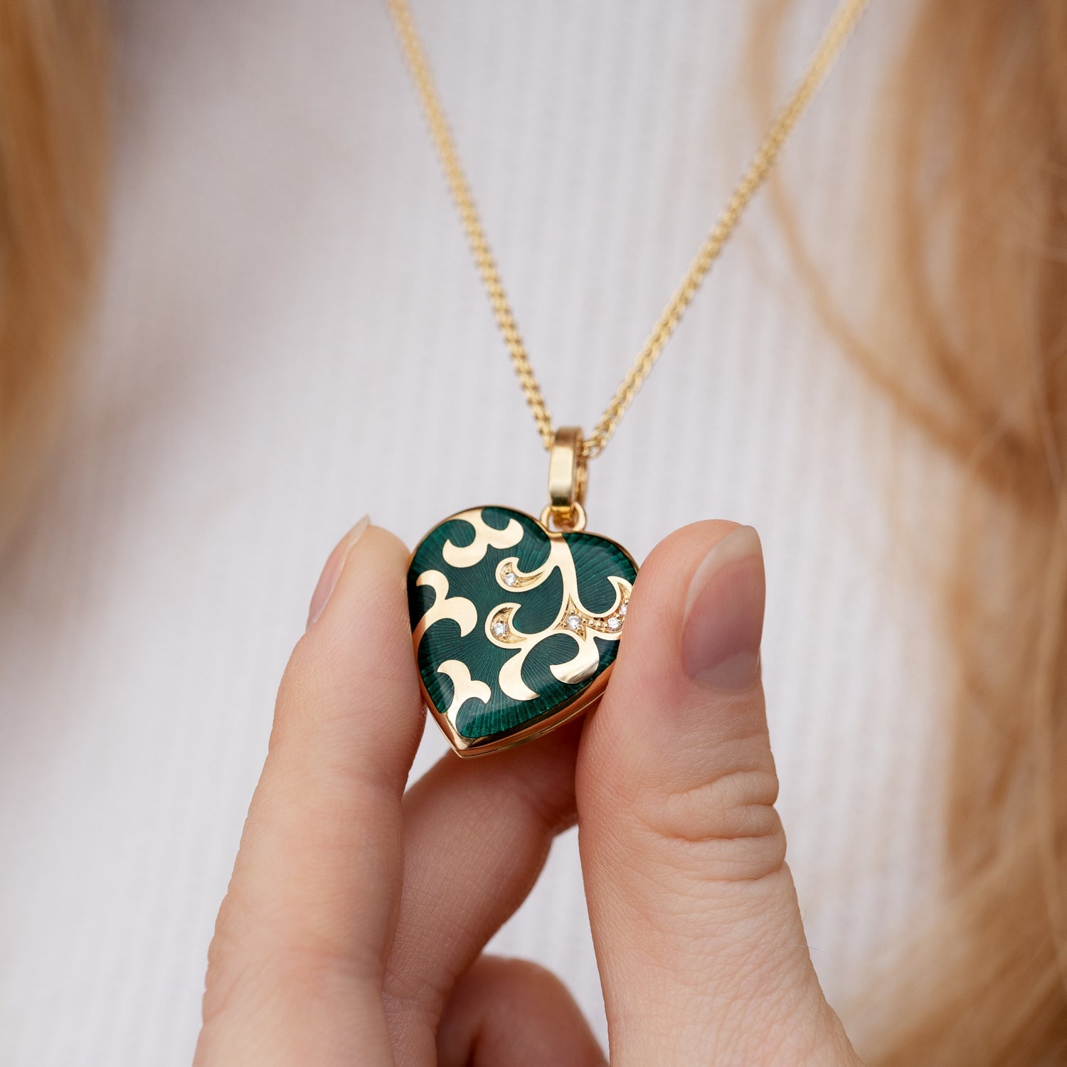 Product title: Green Guilloche Heart Locket, product type: Locket