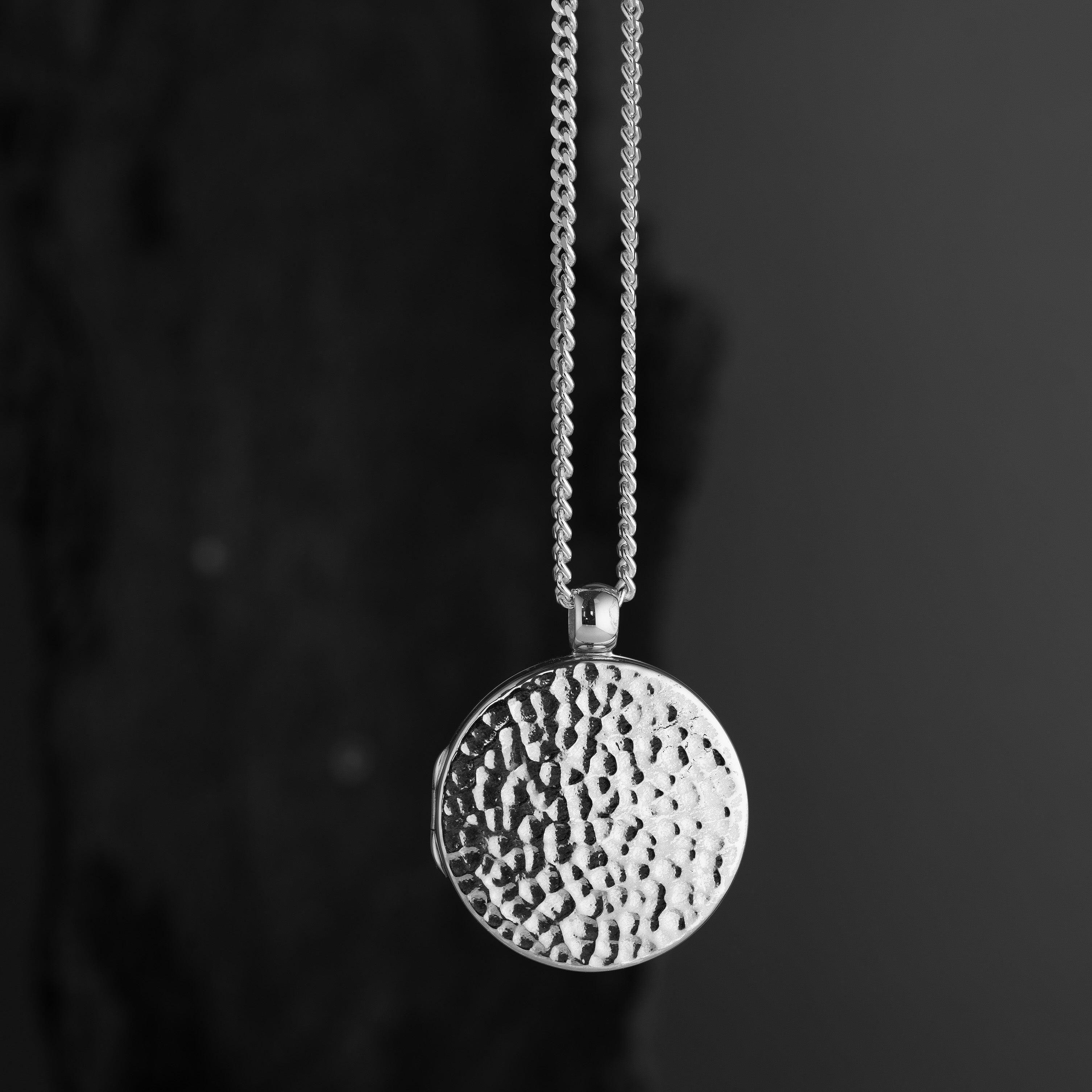 Product title: Large Round Hammered Locket, product type: Locket