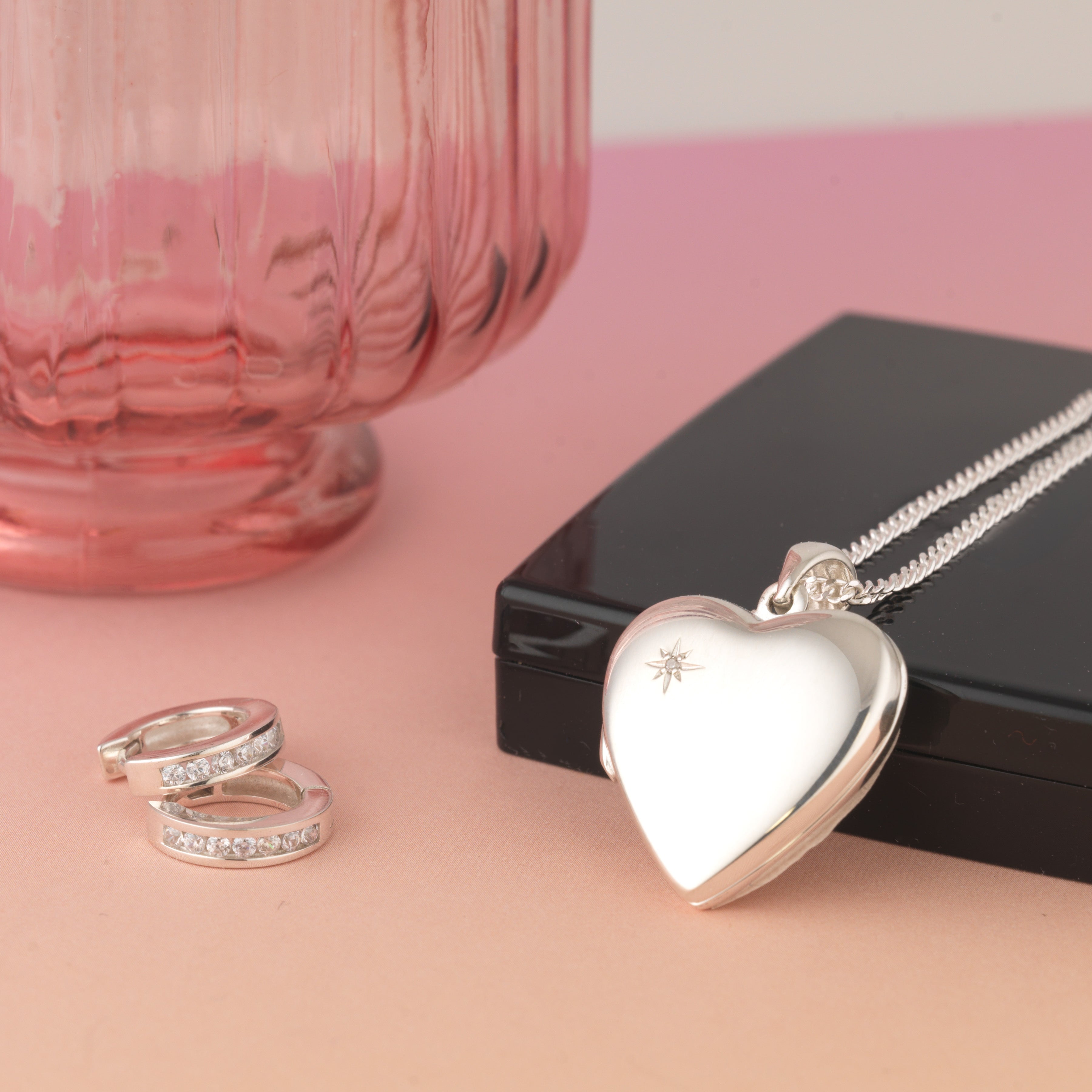 Product title: Contemporary Diamond Heart Locket, product type: Locket
