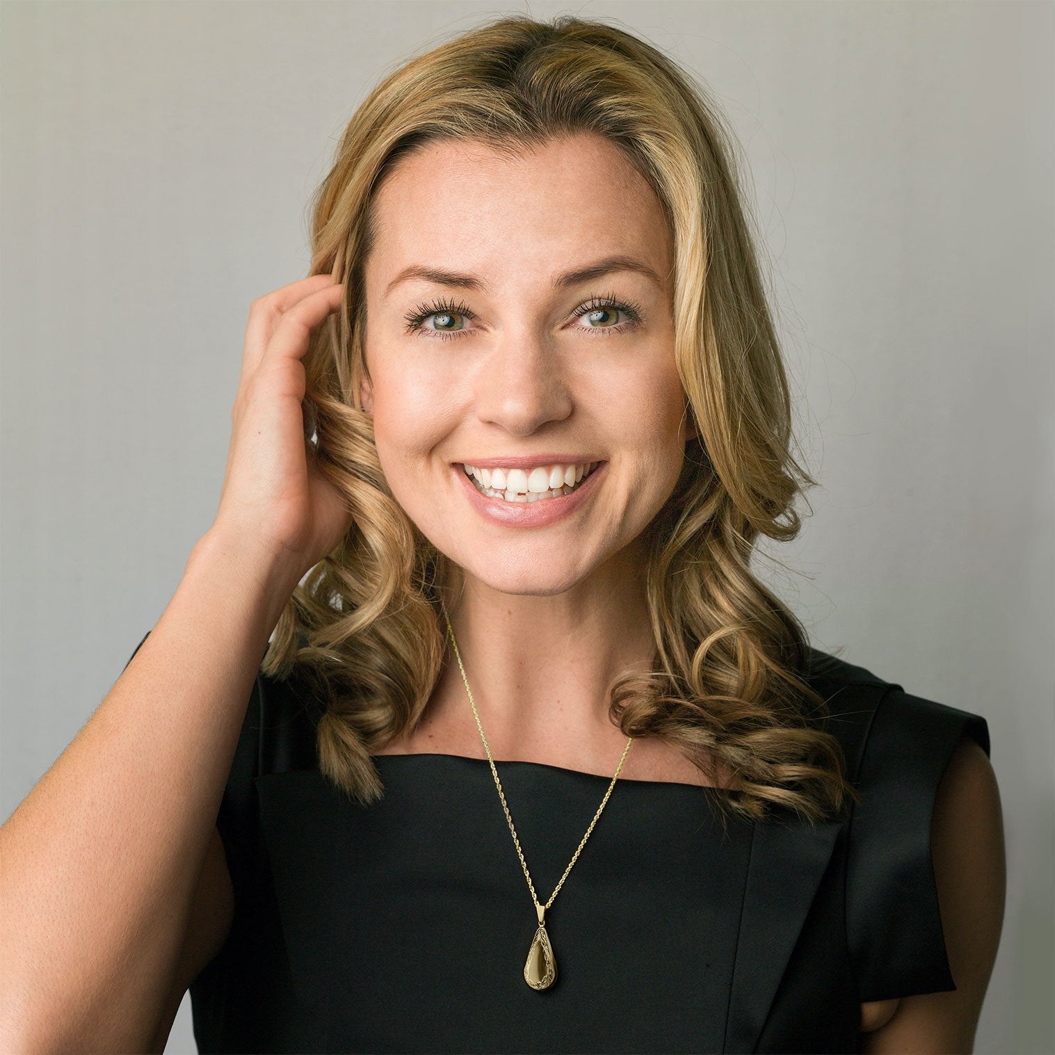 Product title: Hand Engraved Gold Slim Border Locket, product type: Locket