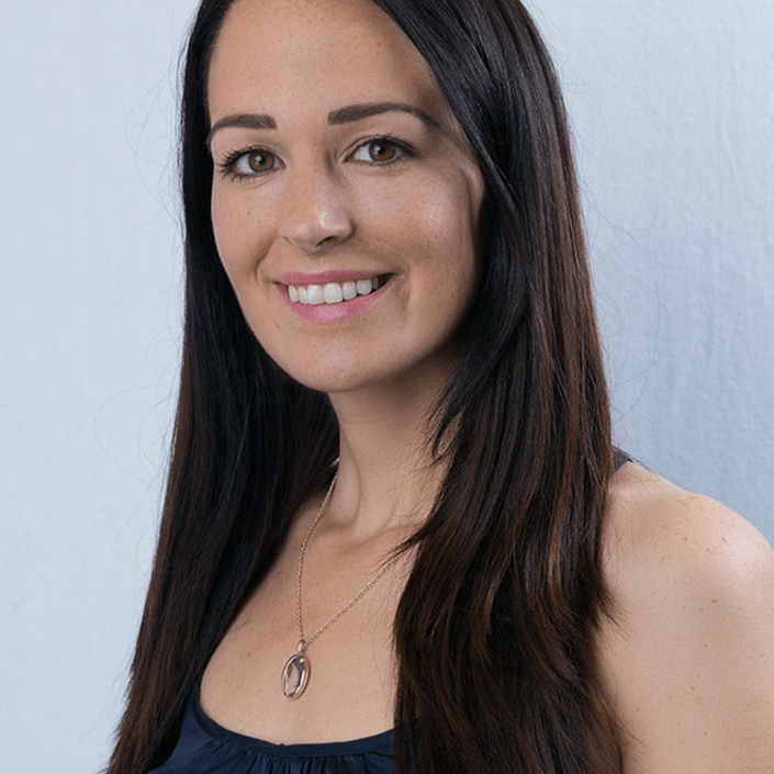 Model wearing a 9 ct gold polished oval locket on a 9 ct gold chain.