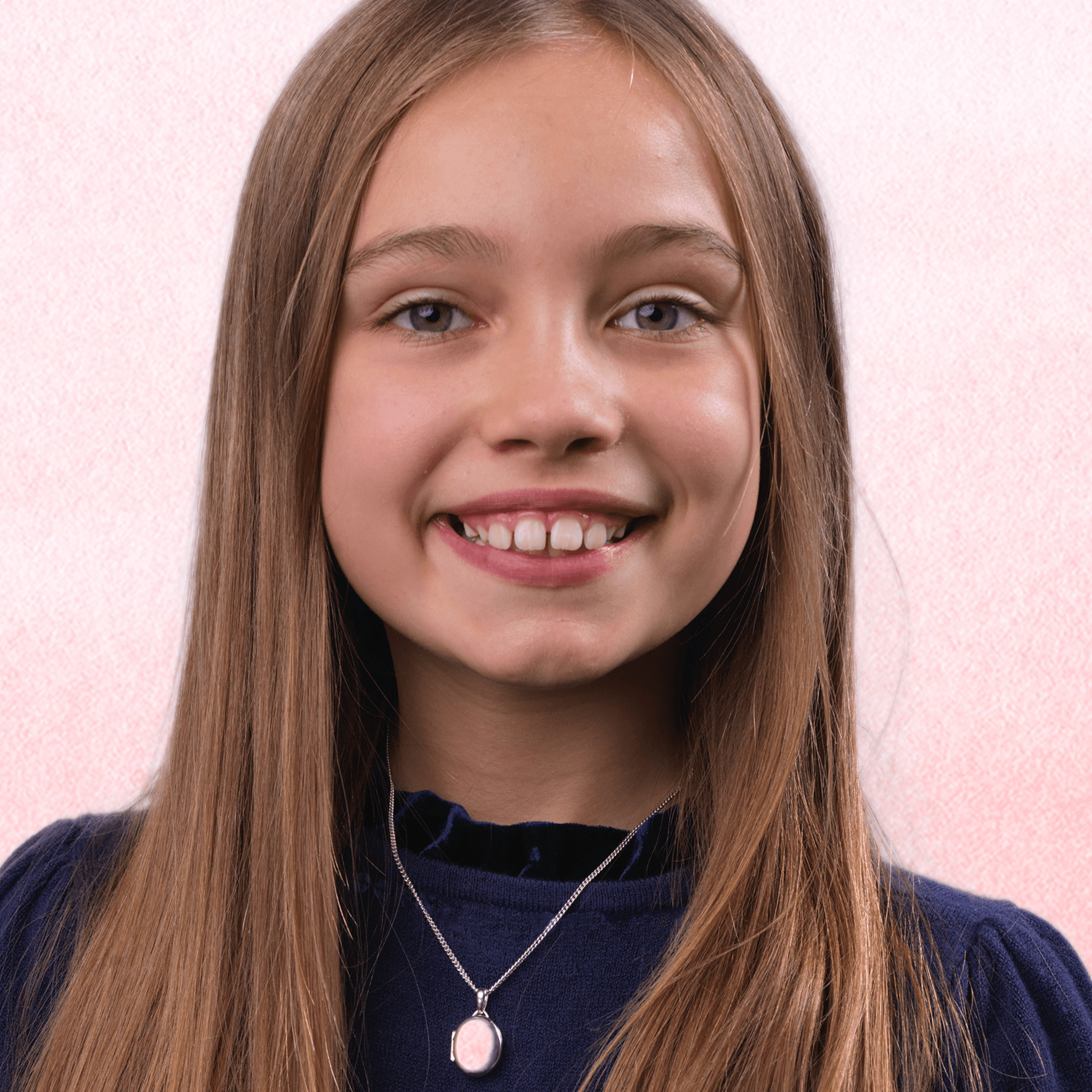 Product title: Dainty Silver Oval Locket 17 mm, product type: Locket