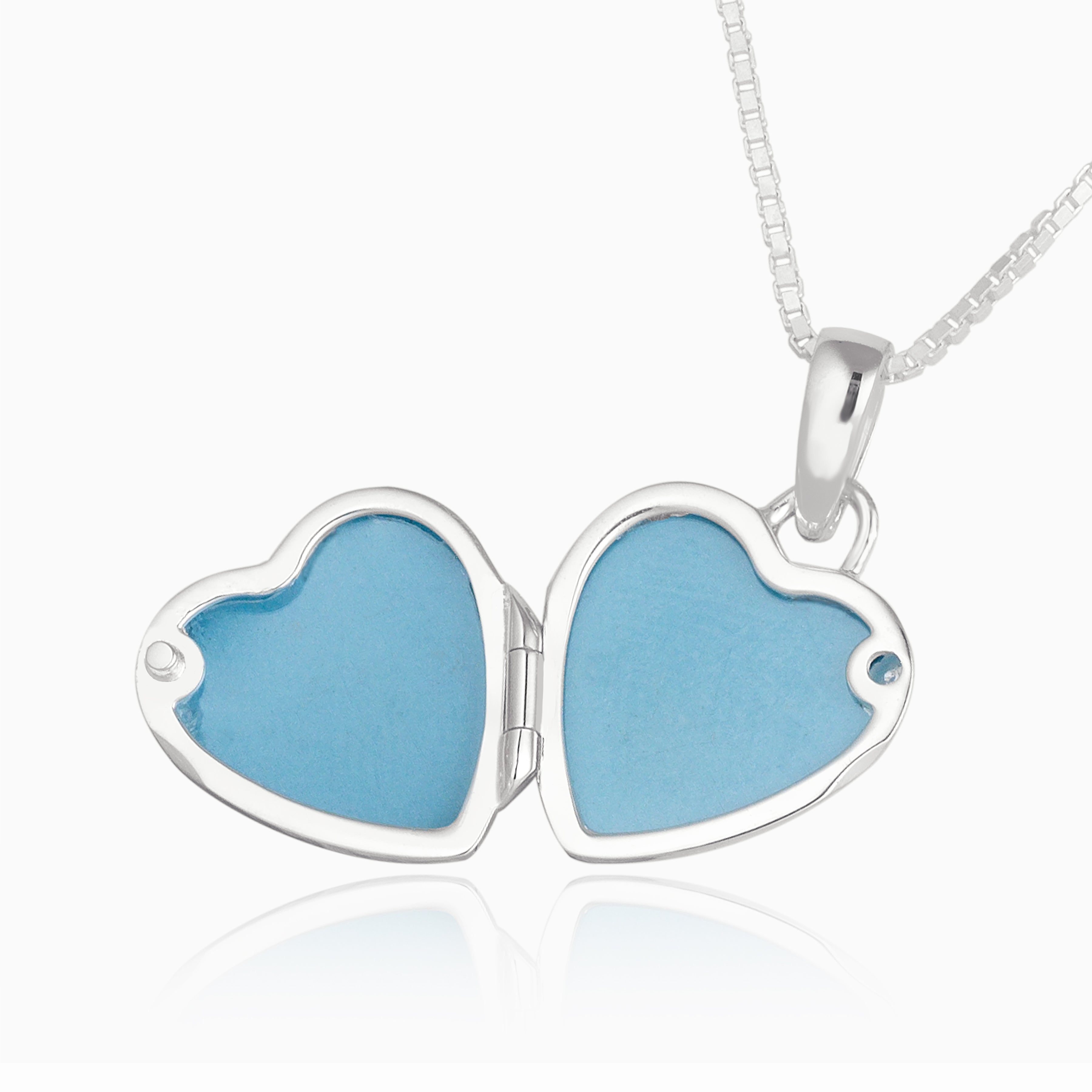 Product title: Tiny Butterfly Locket, product type: Locket