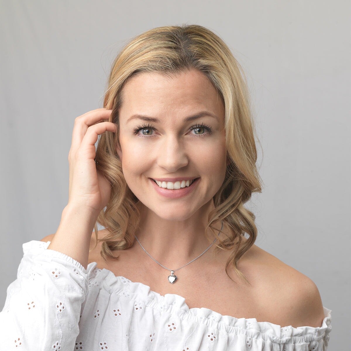 Product title: Tiny Silver Heart, product type: Locket