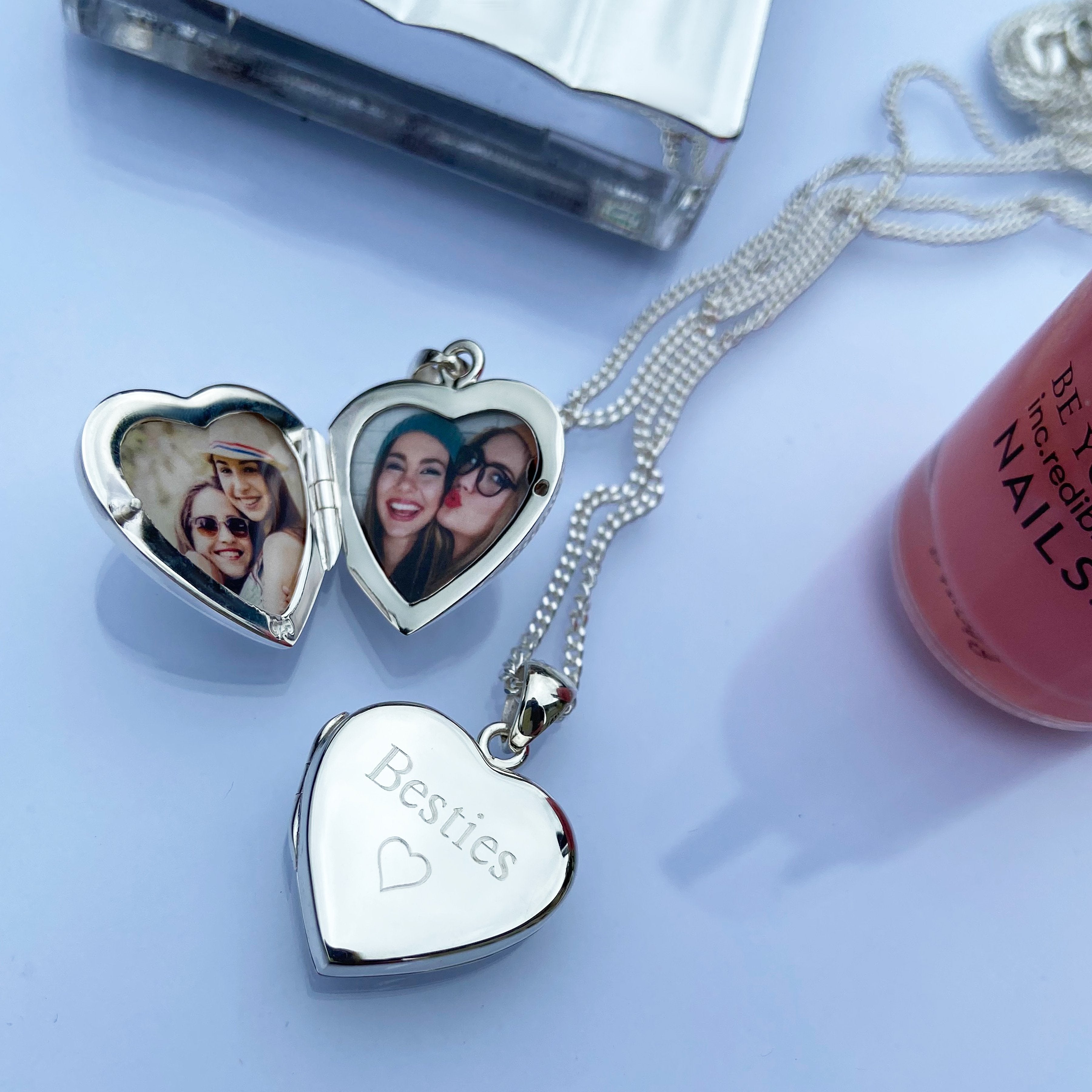 Product title: Plain Silver Heart Locket, product type: Locket