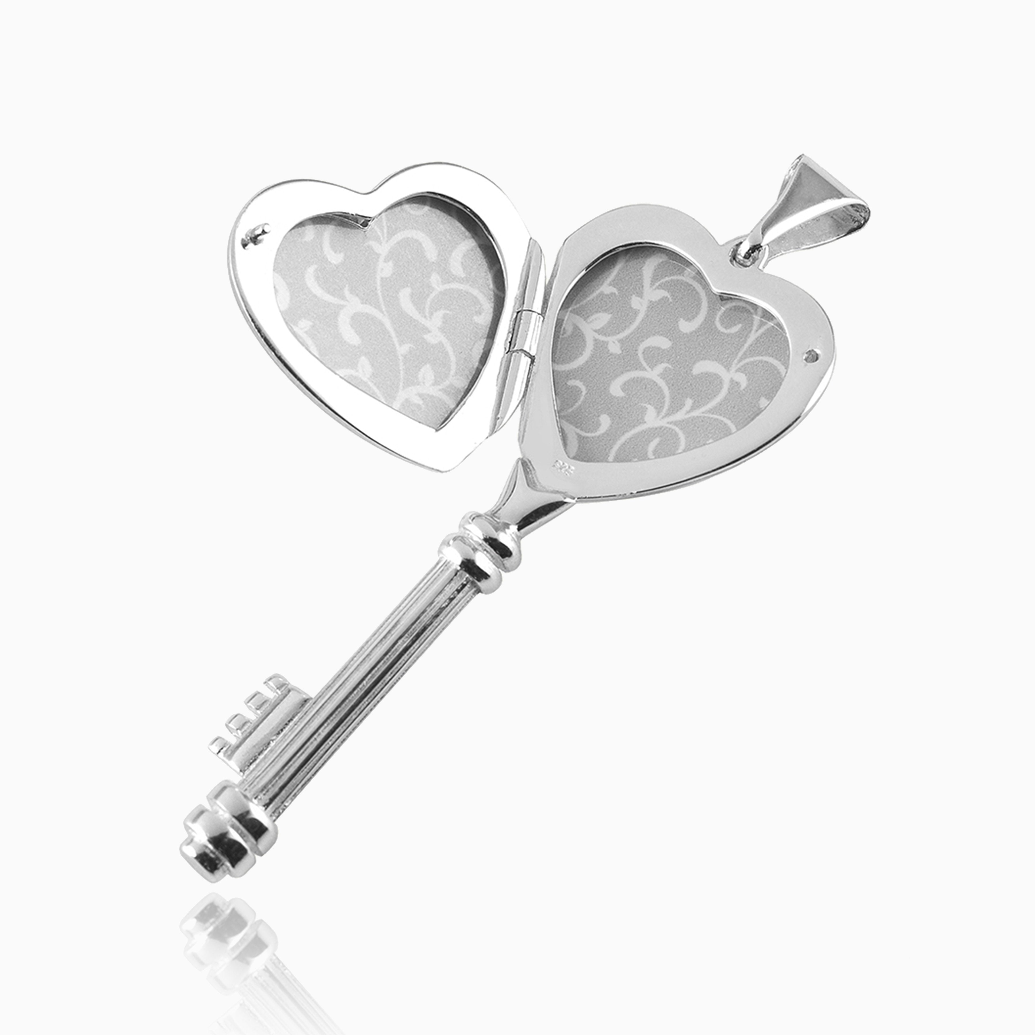 Product title: Silver Key Locket, product type: Locket