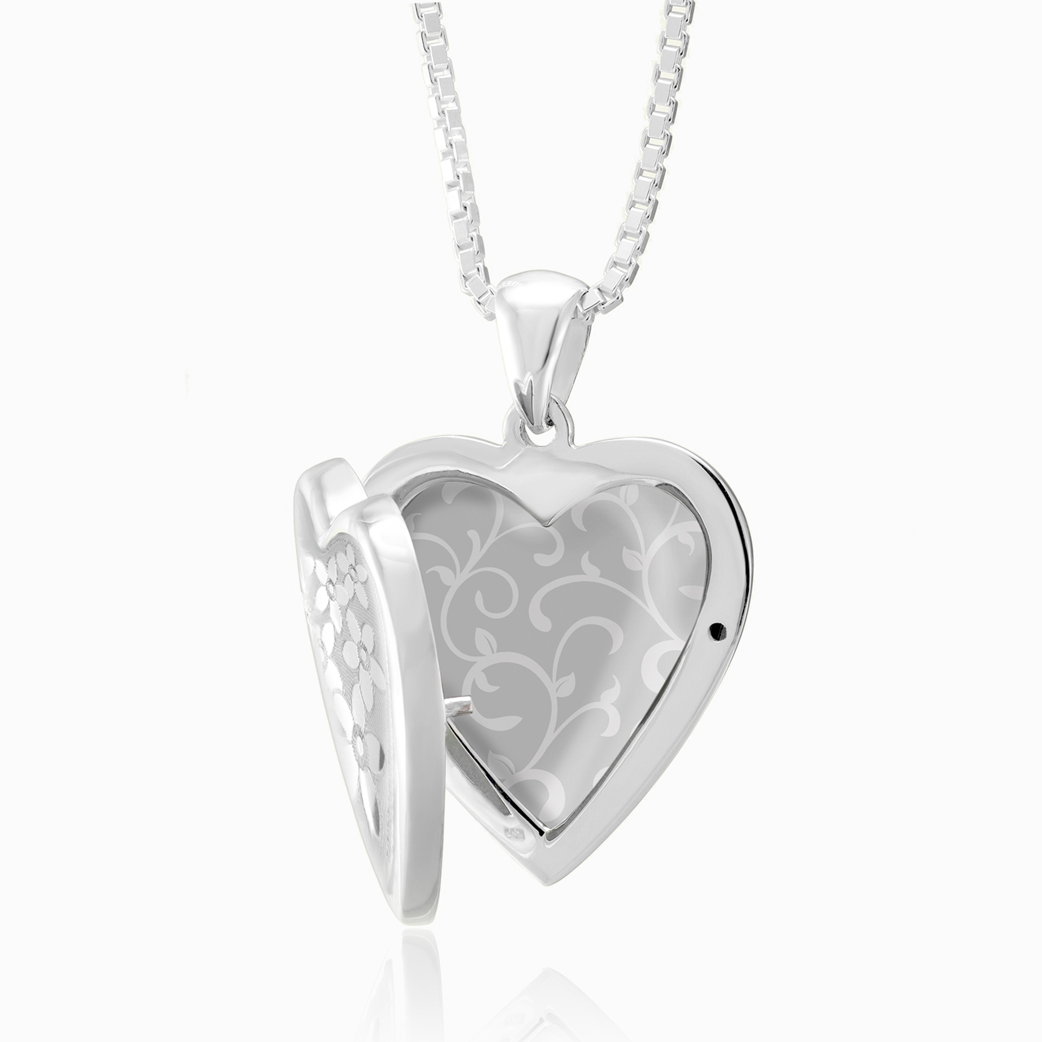 Product title: Flower Heart Locket, product type: Locket