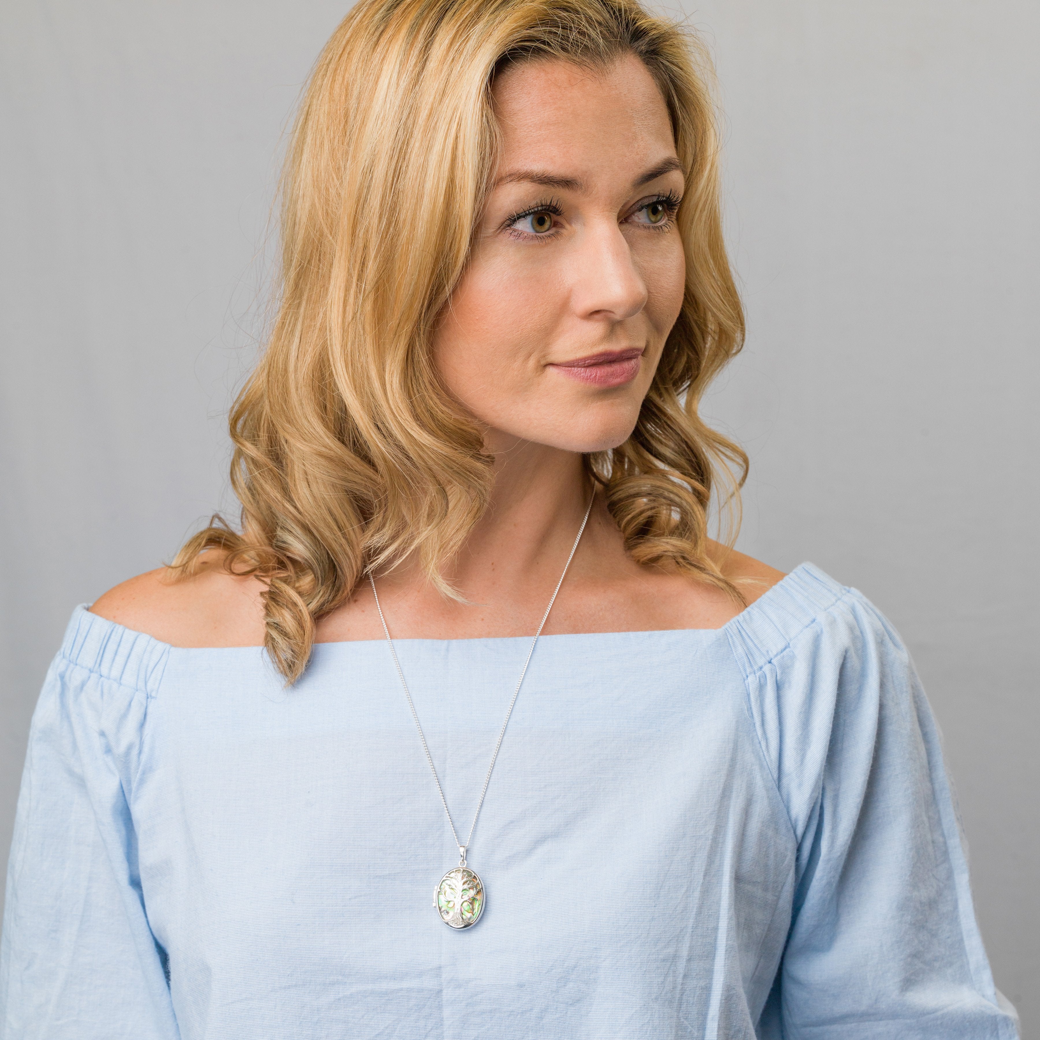 Product title: Aurora Locket, product type: Locket
