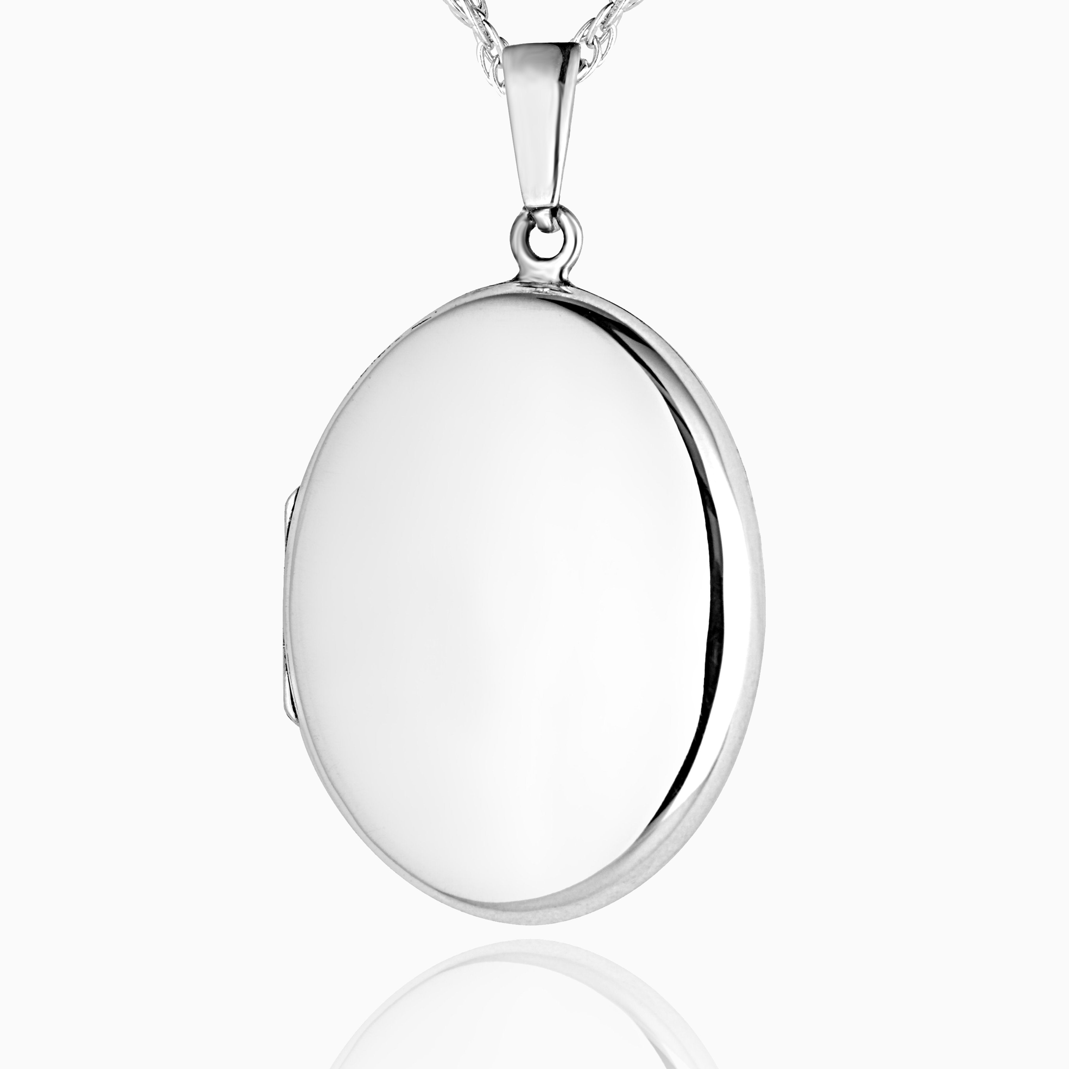 Product title: Hand Polished Large Oval Locket 30 mm, product type: Locket