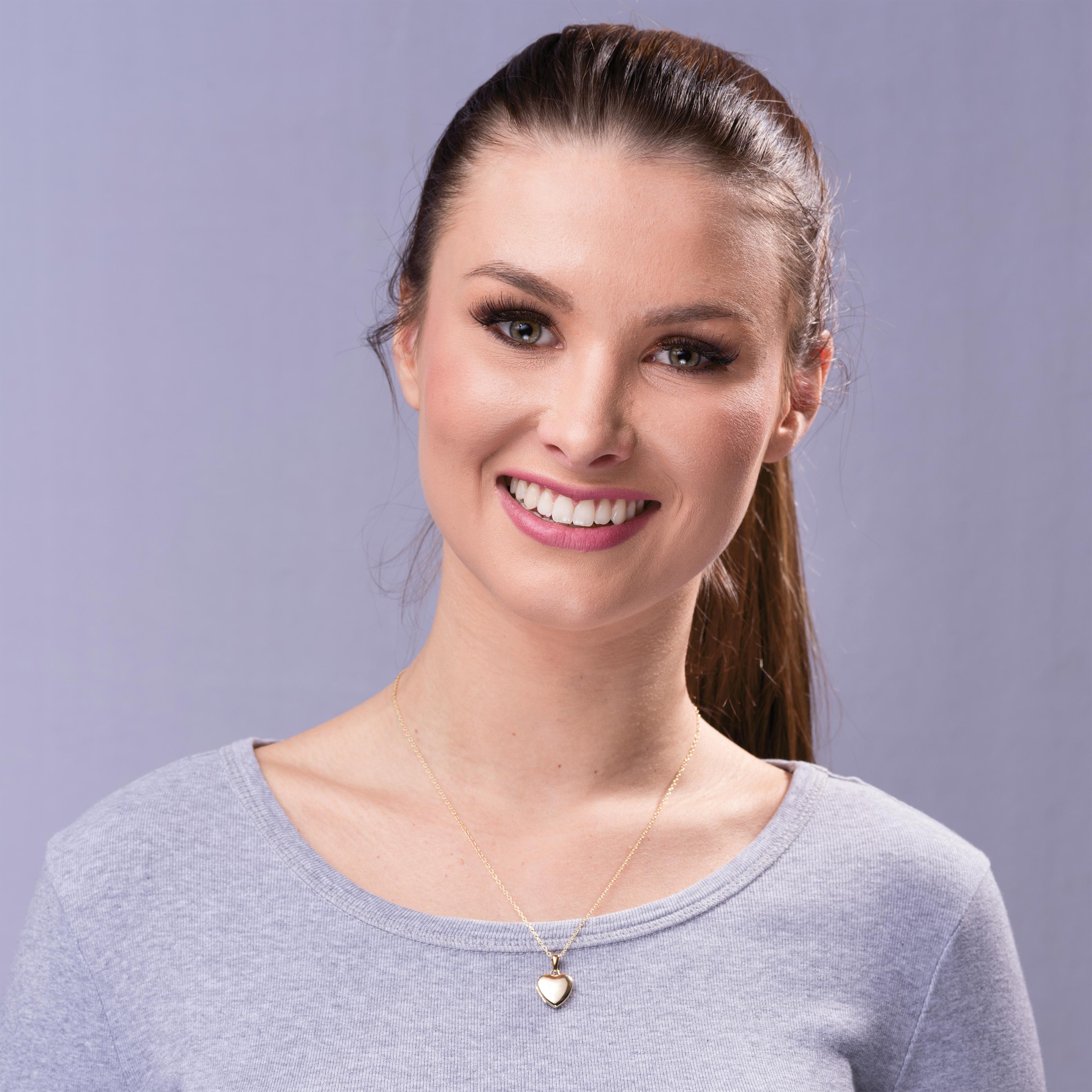 Product title: Petite Gold Heart, product type: Locket