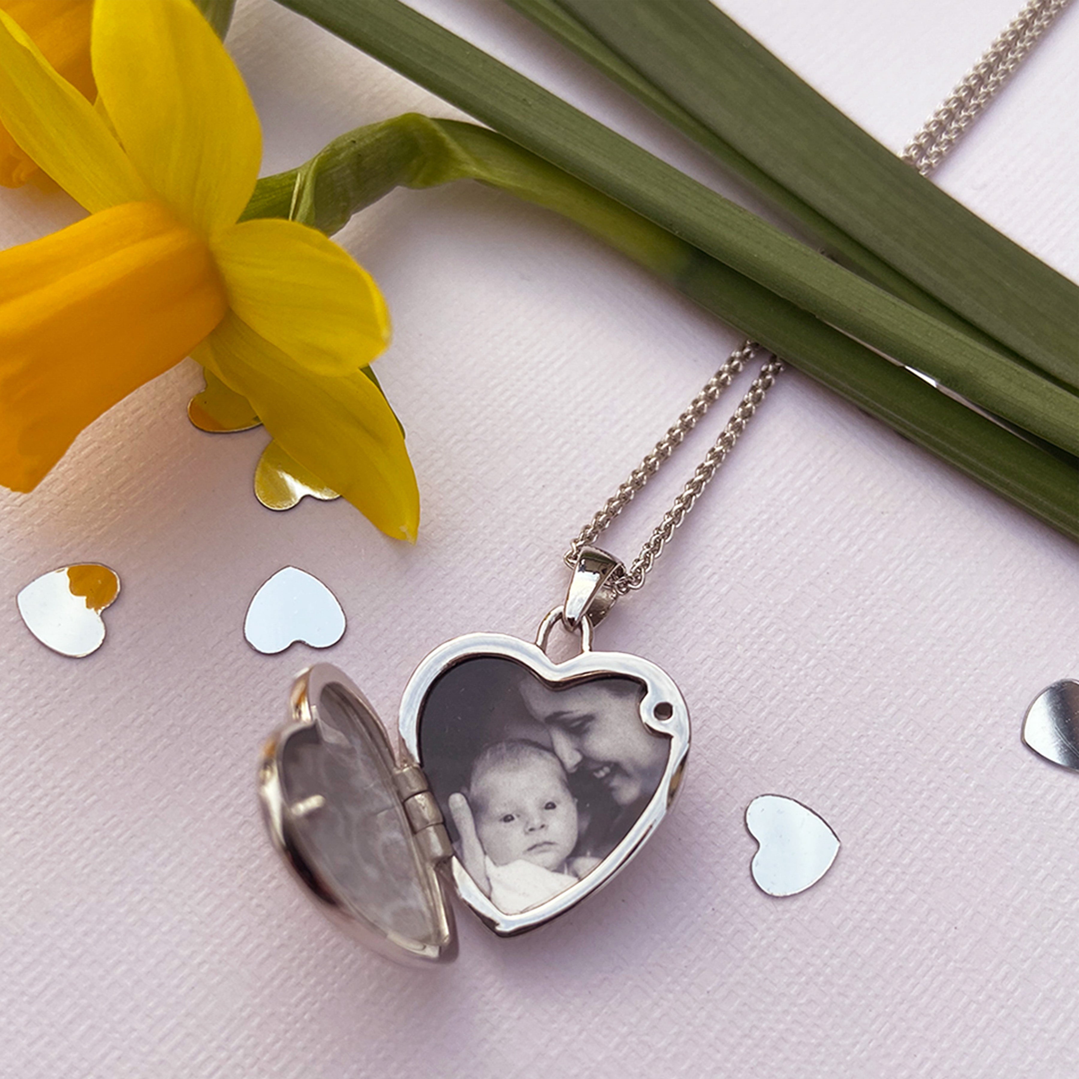 Product title: Premium White Gold and Sapphire Heart Locket, product type: Locket
