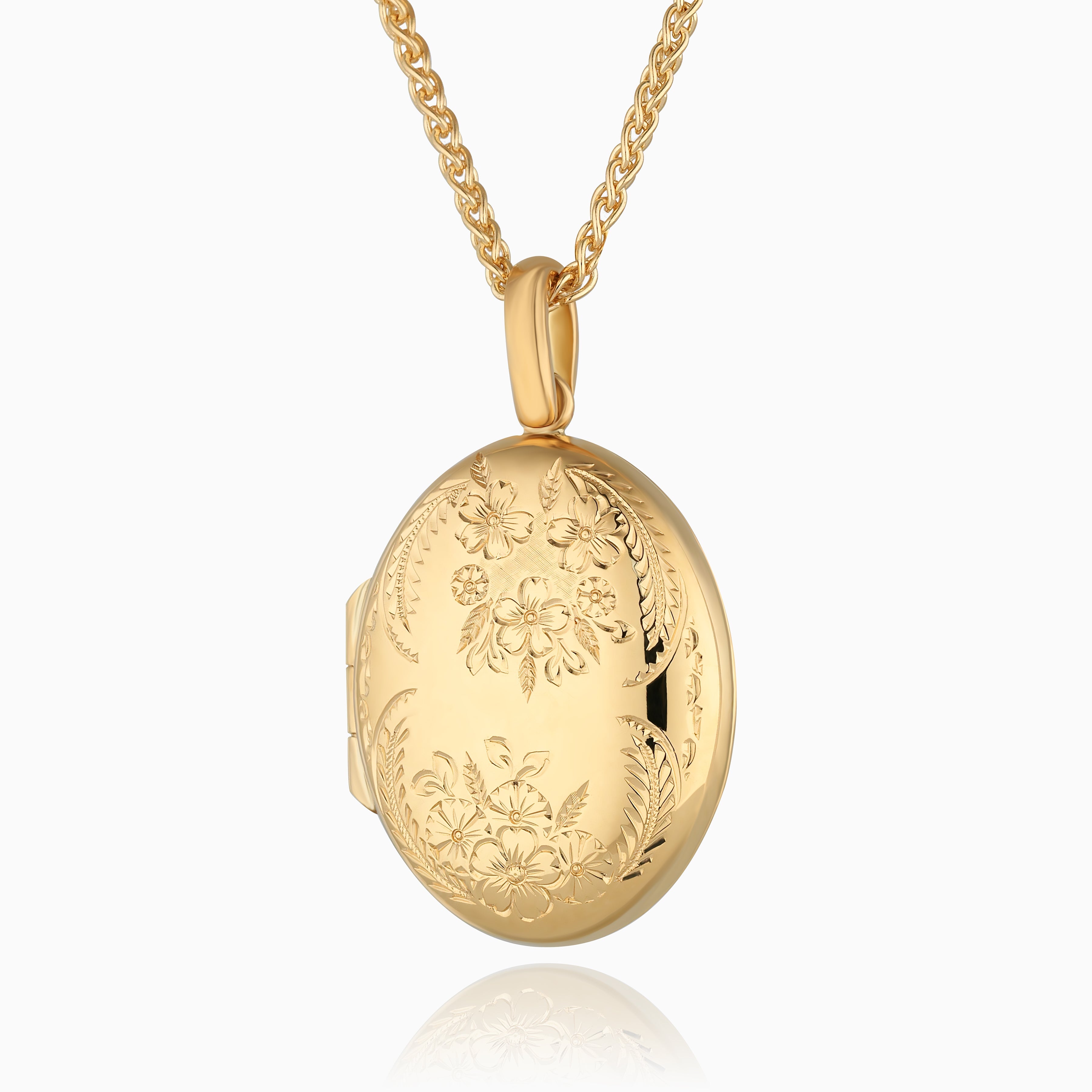 Product title: Floral Traditional 18 ct Oval Locket, product type: Locket