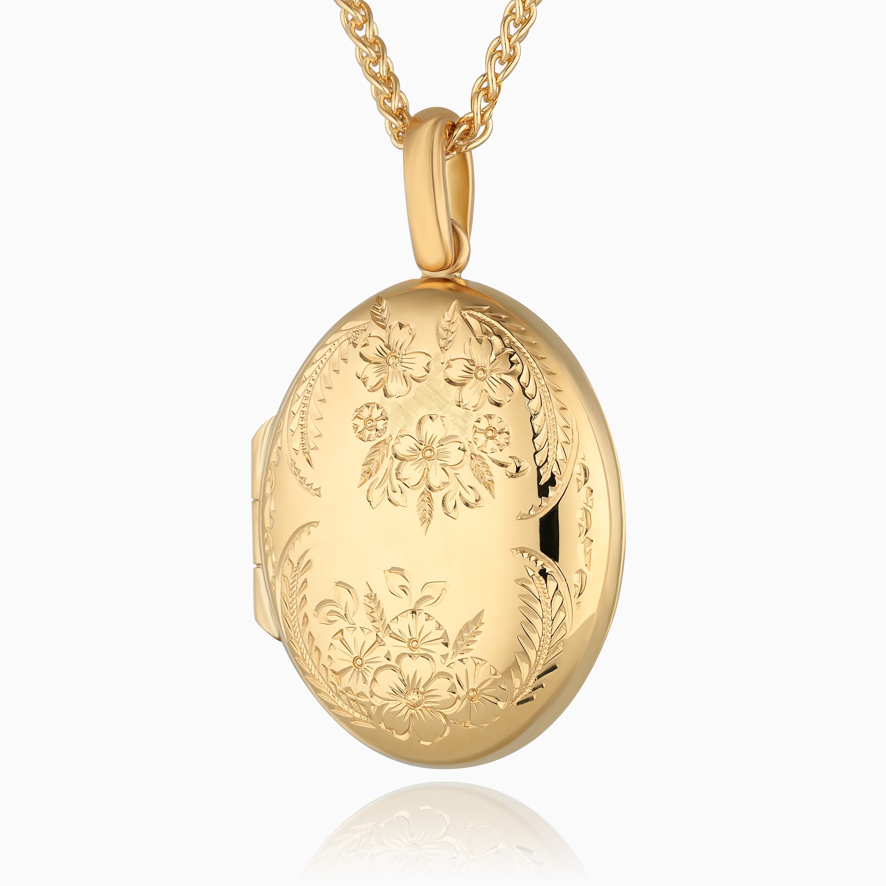 Product title: Floral Traditional 18 ct Oval Locket, product type: Locket