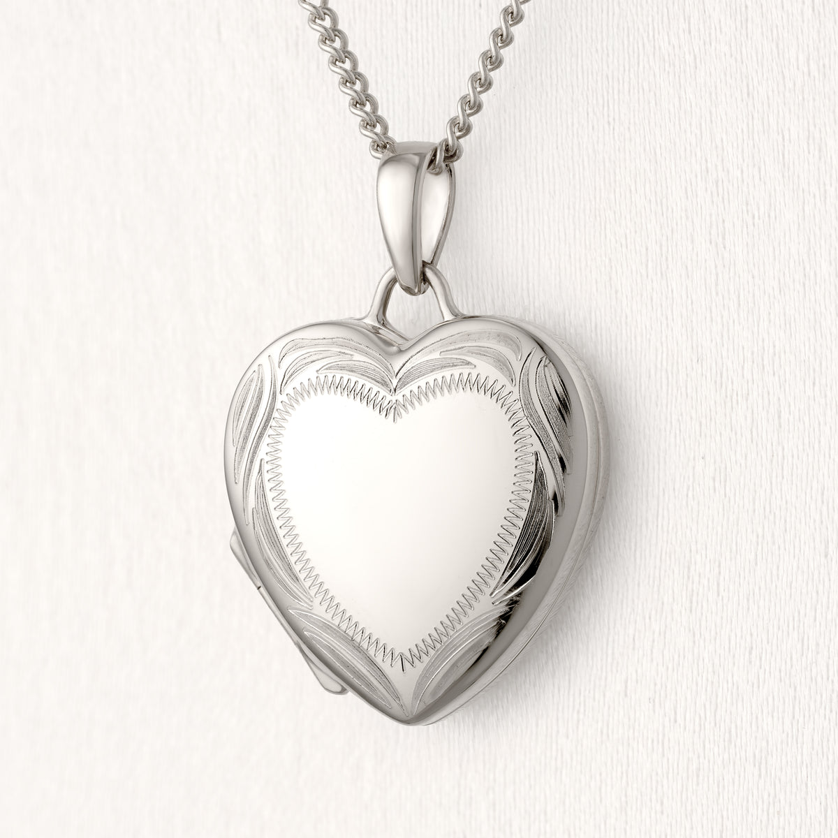 Silver Border Heart Locket