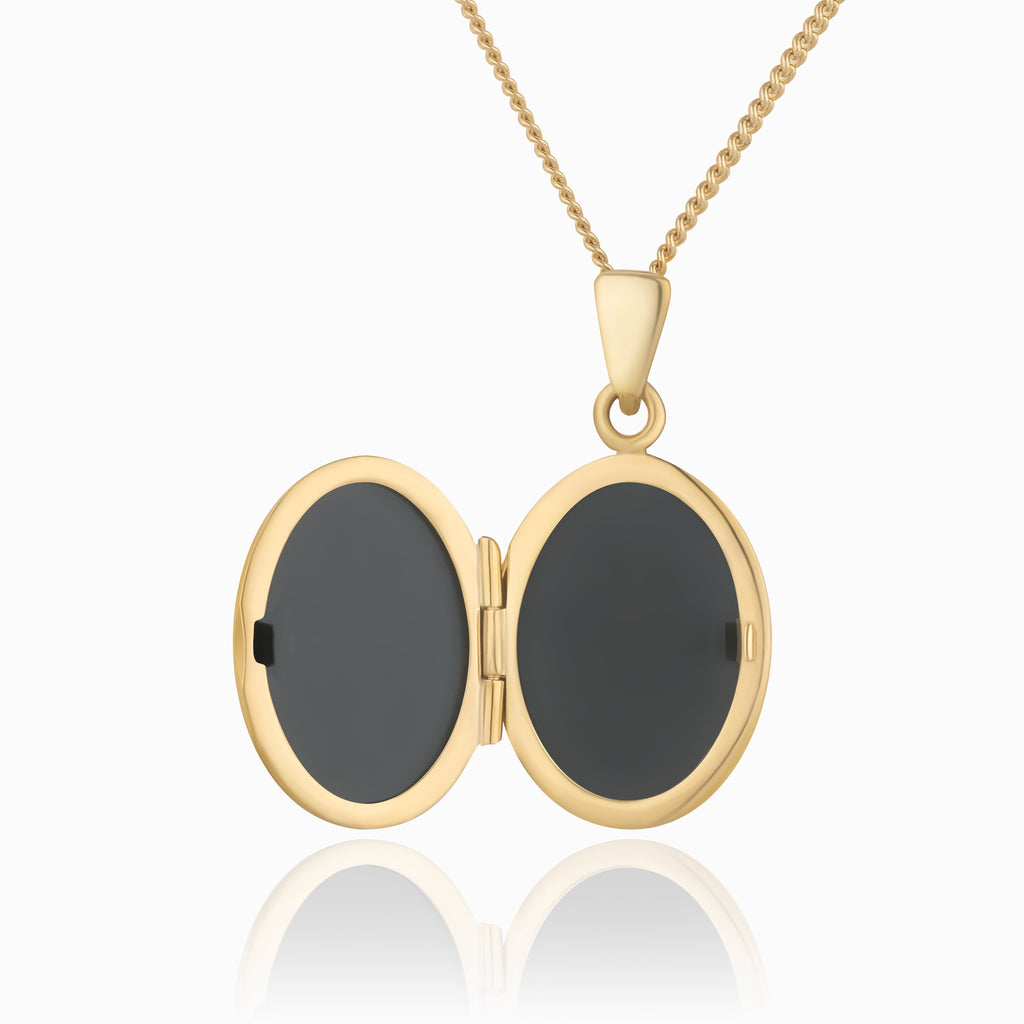 Product title: Hand Polished Petite Gold Oval Locket 16 mm, product type: Locket