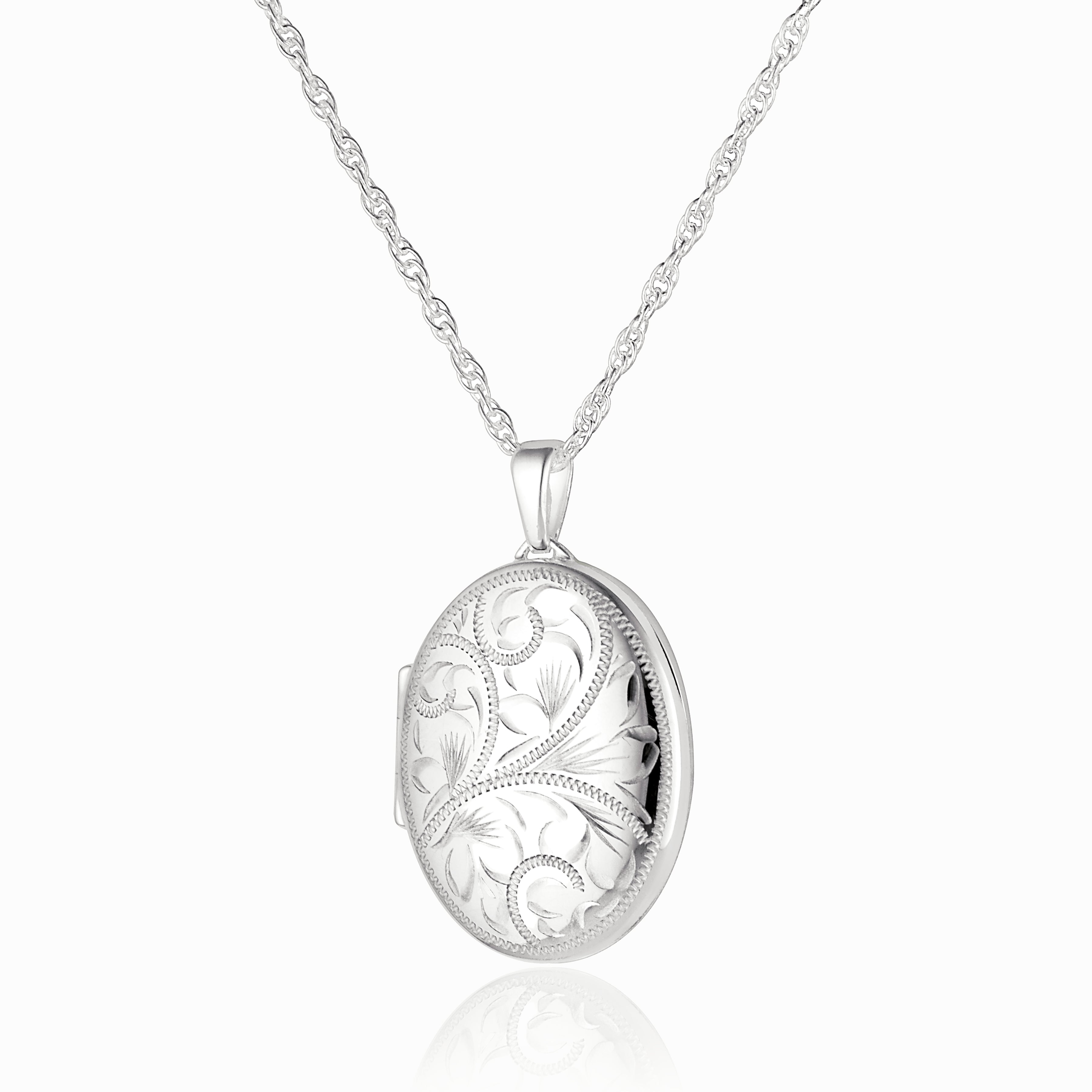 Product title: Victorian Oval Locket, product type: Necklaces
