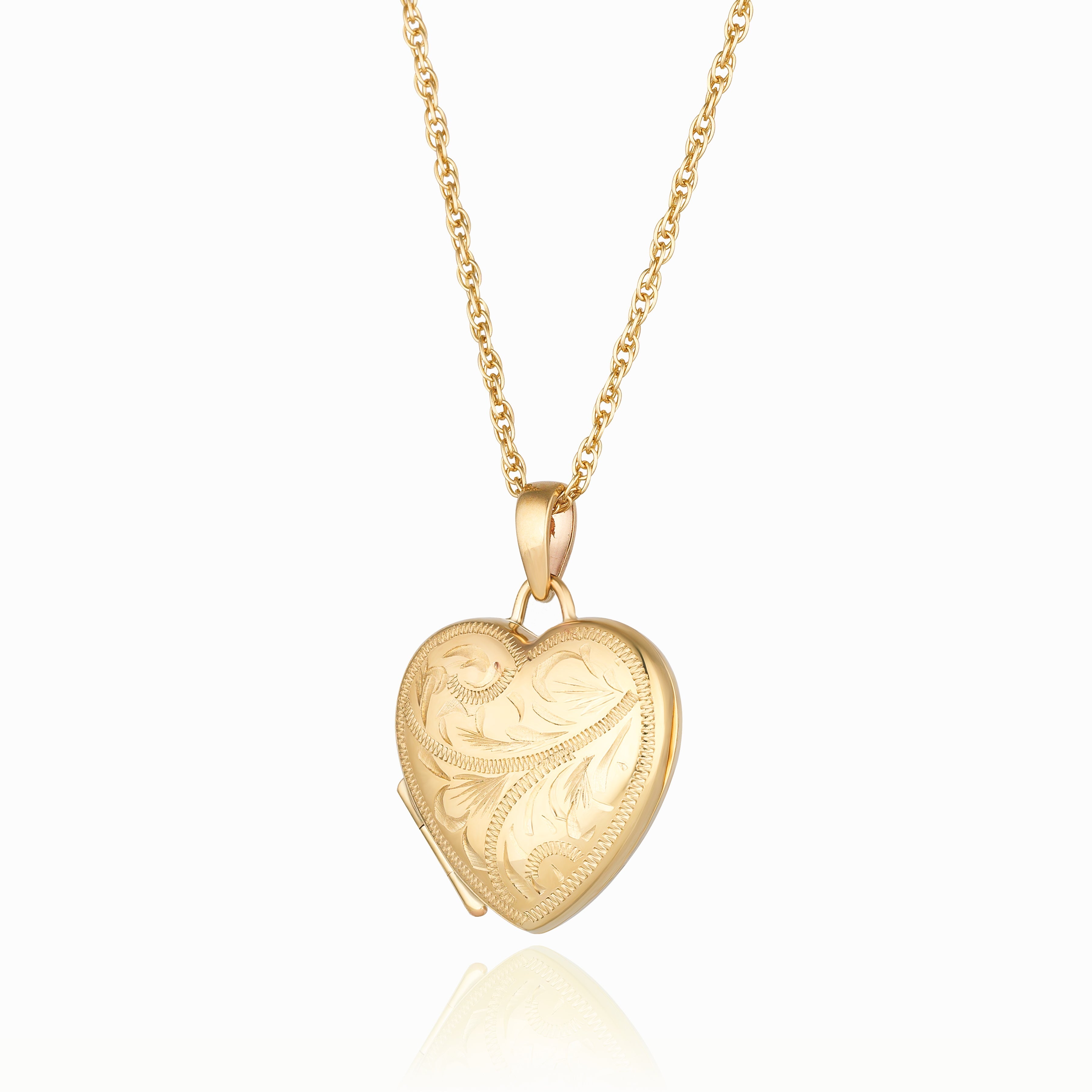 Product title: Foliate Gold Heart Locket, product type: Locket