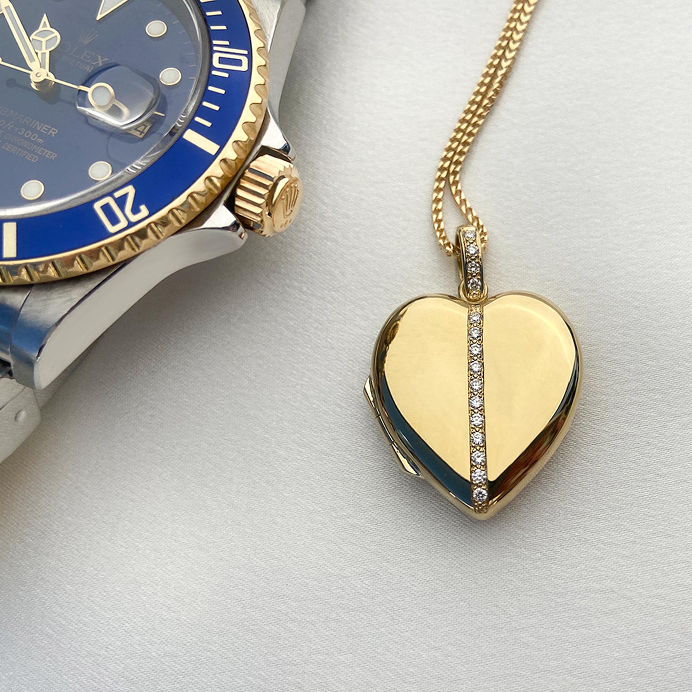 Product title: Contemporary 18 ct Diamond Heart, product type: Locket