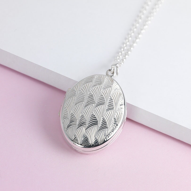 Product title: Art Deco Feather Pattern Family Locket, product type: Locket