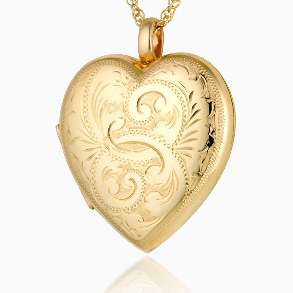 Large engraved 9 ct gold 4-photo heart locket on 9 ct gold rope chain