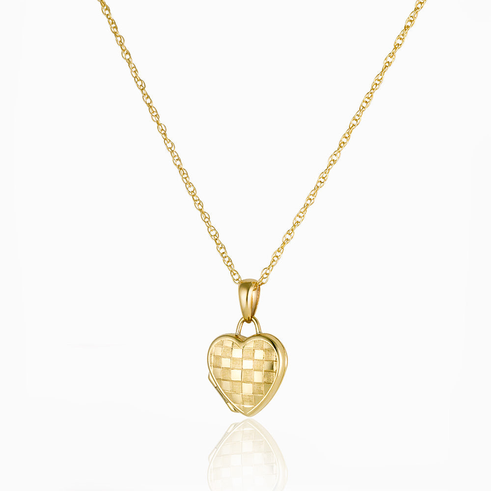 Front shot of a 9 ct heart-shaped petite checkerboard locket set with a 9 ct gold rope chain.